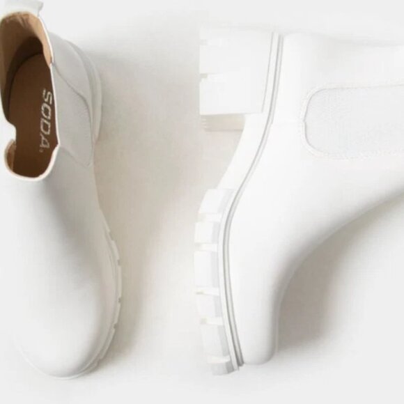 Women’s White Chunky Chelsea Boots – Size 7 Faux Leather Platform Ankle Booties - Picture 6 of 6